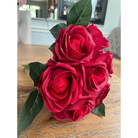 Red-colored Artificial 7 Rose Bouquet 11.5" - Picture 2 of 7